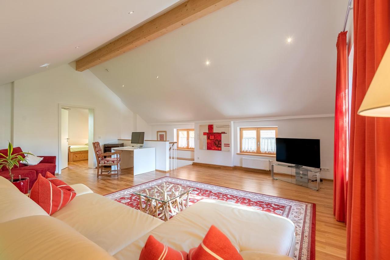 Ferienhaus Schlierachtal Місбах Екстер'єр фото