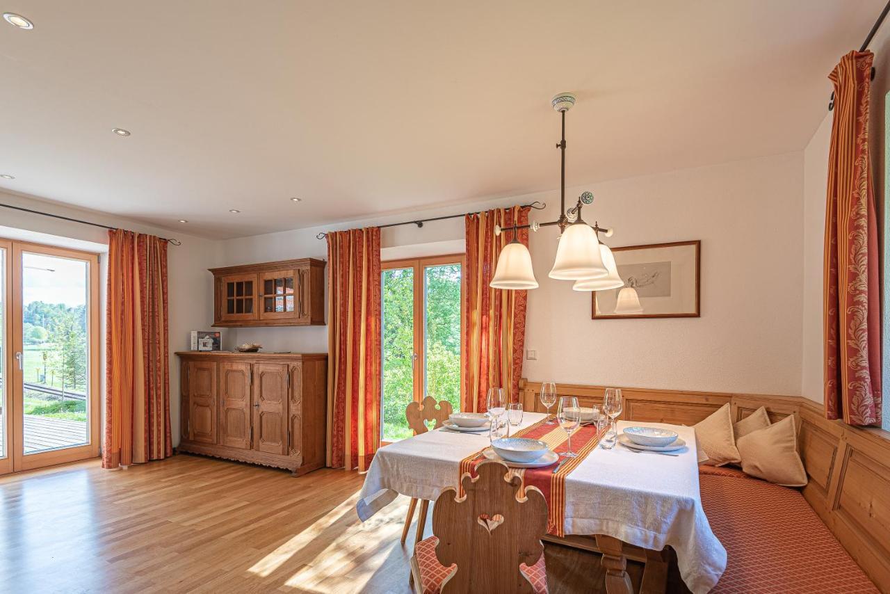 Ferienhaus Schlierachtal Місбах Екстер'єр фото